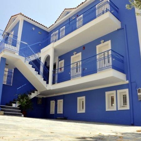 Folies Apartment Lourdata  Ngoại thất bức ảnh